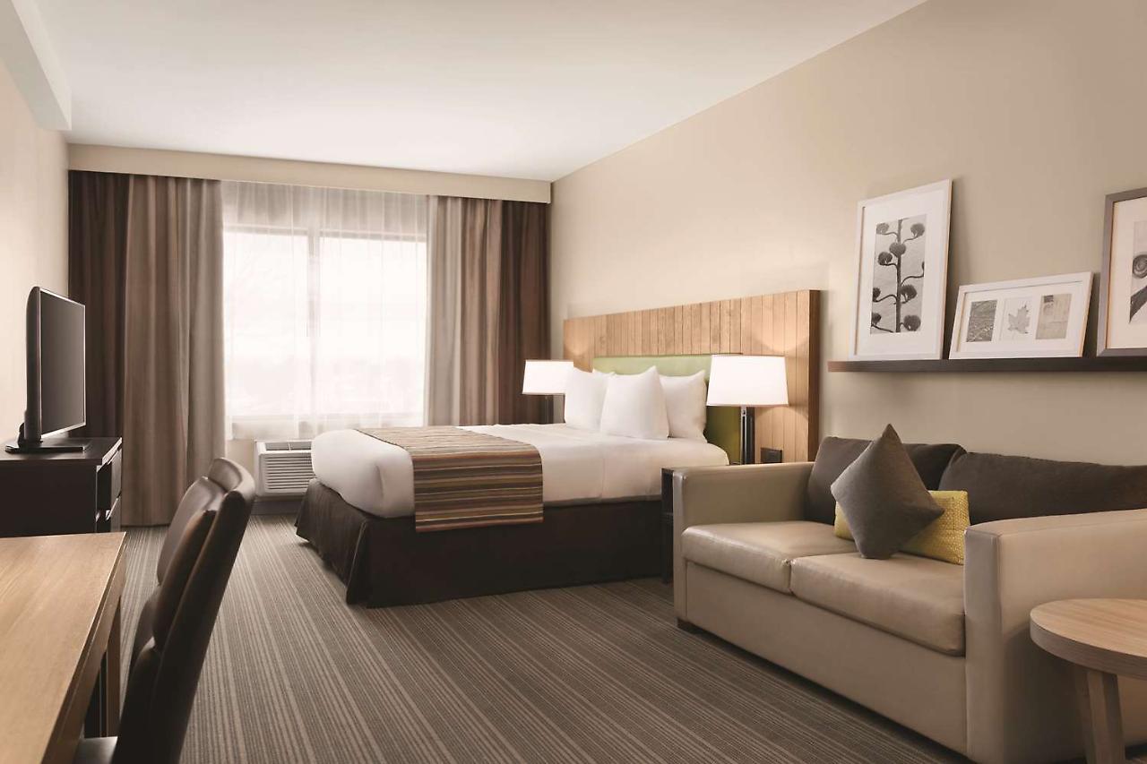 Country Inn & Suites By Radisson, Belleville, On Esterno foto