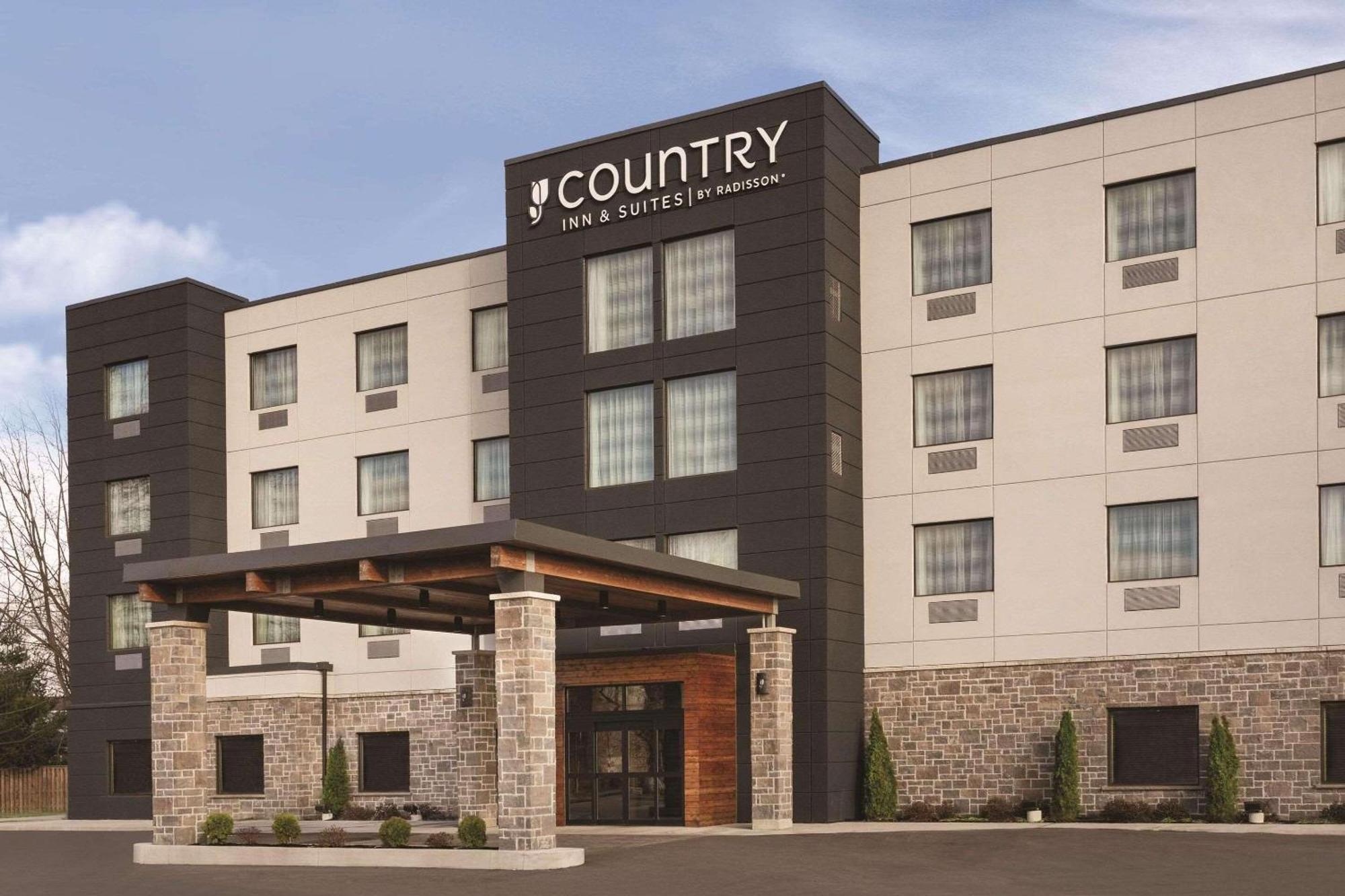 Country Inn & Suites By Radisson, Belleville, On Esterno foto