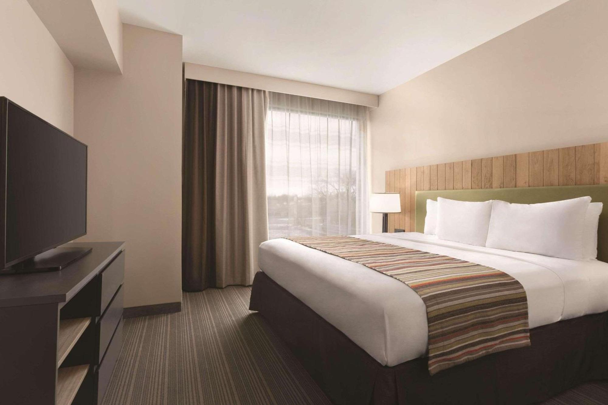 Country Inn & Suites By Radisson, Belleville, On Esterno foto