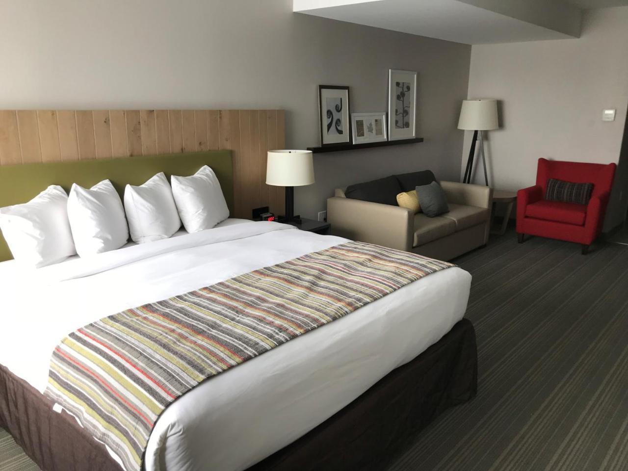 Country Inn & Suites By Radisson, Belleville, On Esterno foto