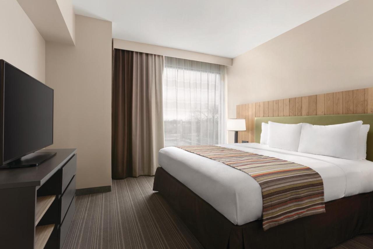 Country Inn & Suites By Radisson, Belleville, On Esterno foto