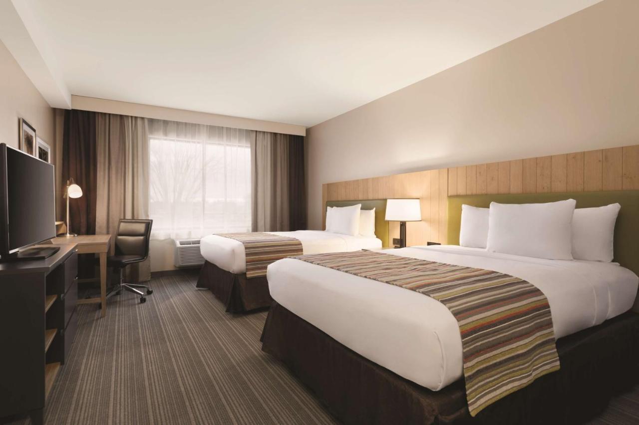 Country Inn & Suites By Radisson, Belleville, On Esterno foto
